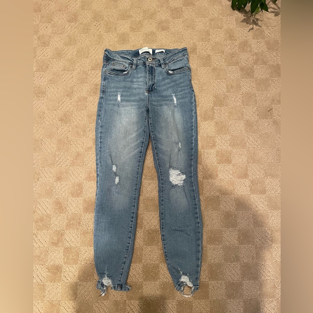 Women’s RE generation ripped jeans